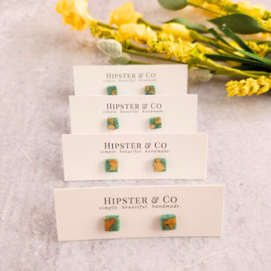 SQUARE STUDS