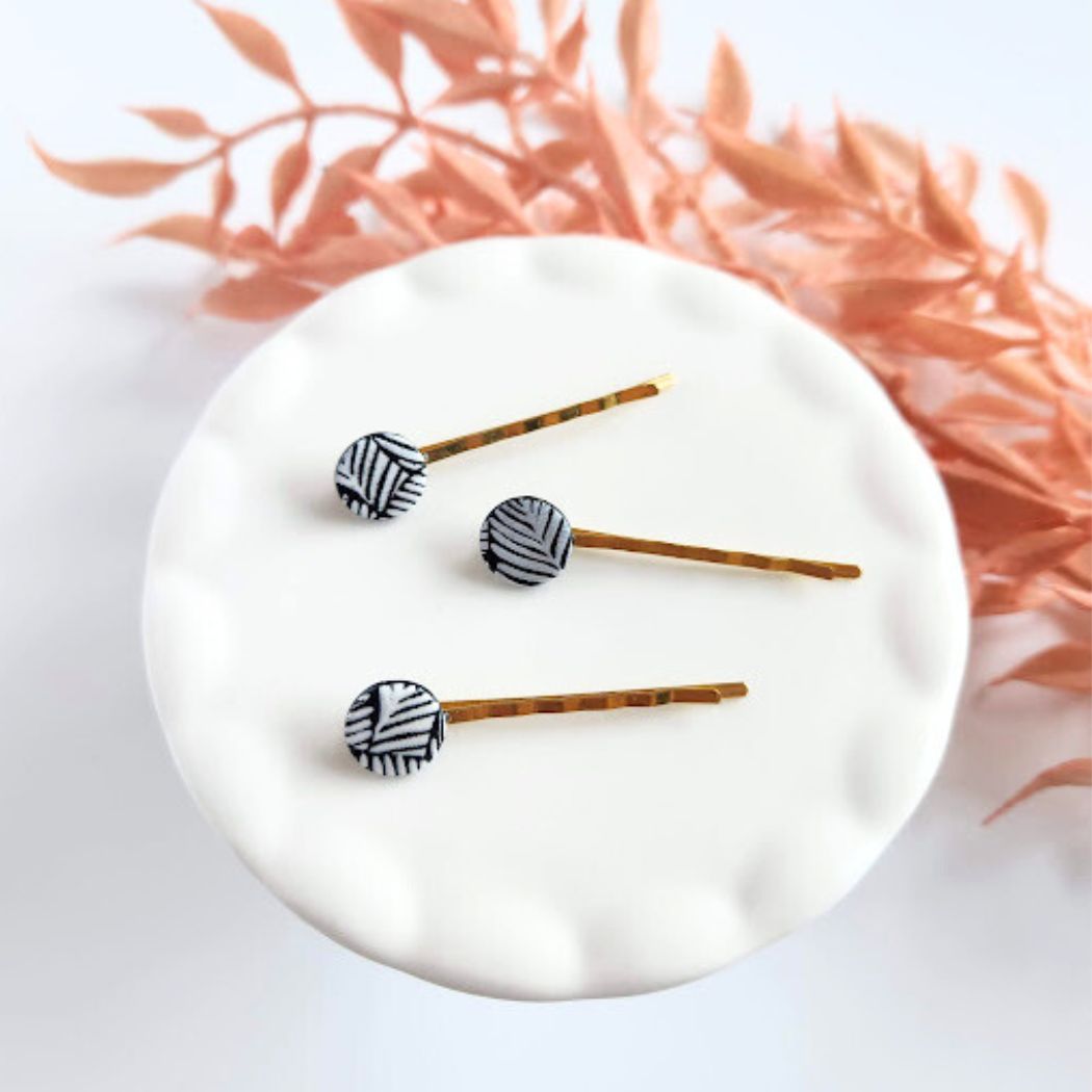 Black and White Polymer Clay Hair Pin Set