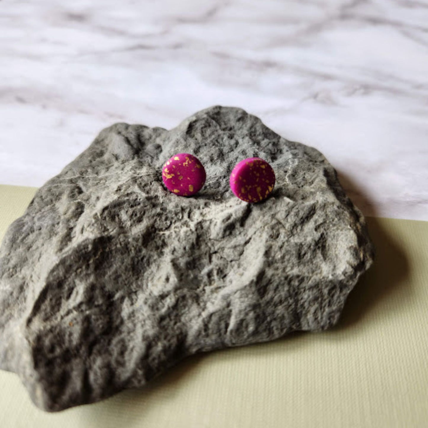 The Renee Fuchsia and Gold Round Polymer Clay Stud Earrings